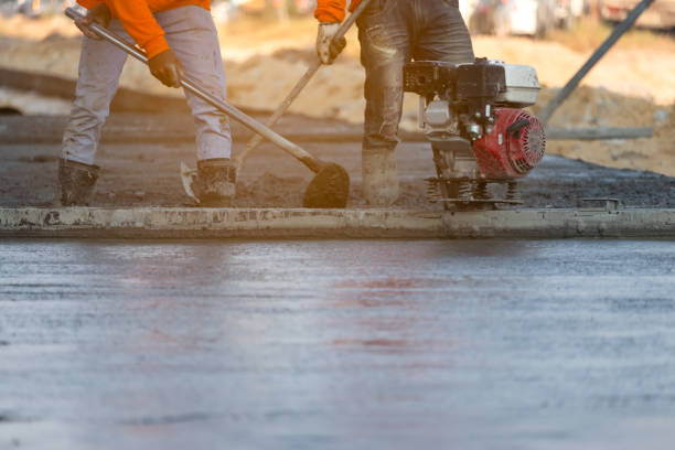 Best Concrete Pool Decks in Gordo, AL